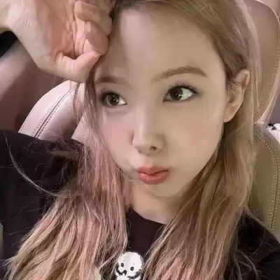 姚凡霜